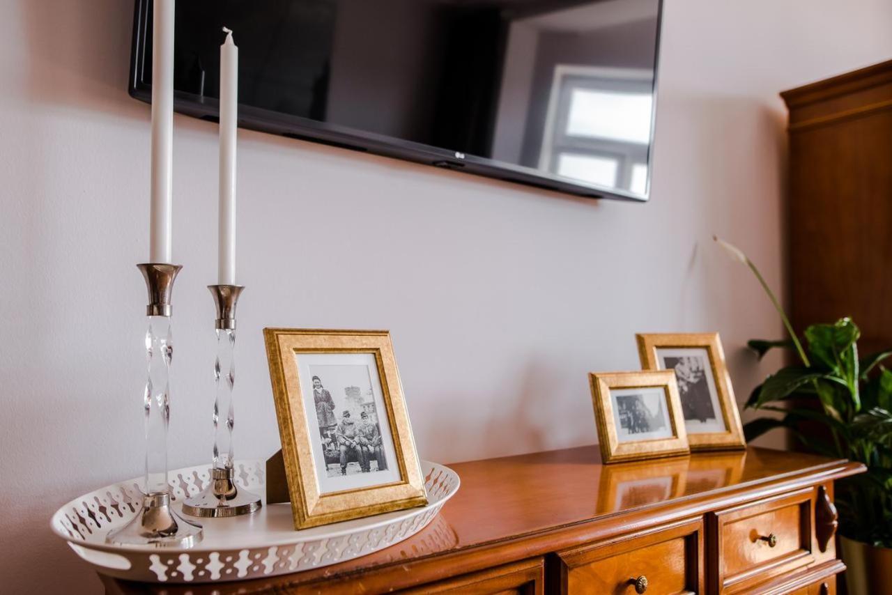 Halby Luxury Rooms Chmielna 73B Warsawa Bagian luar foto