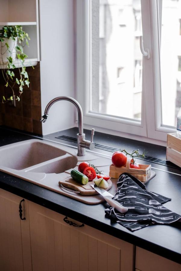 Halby Luxury Rooms Chmielna 73B Warsawa Bagian luar foto