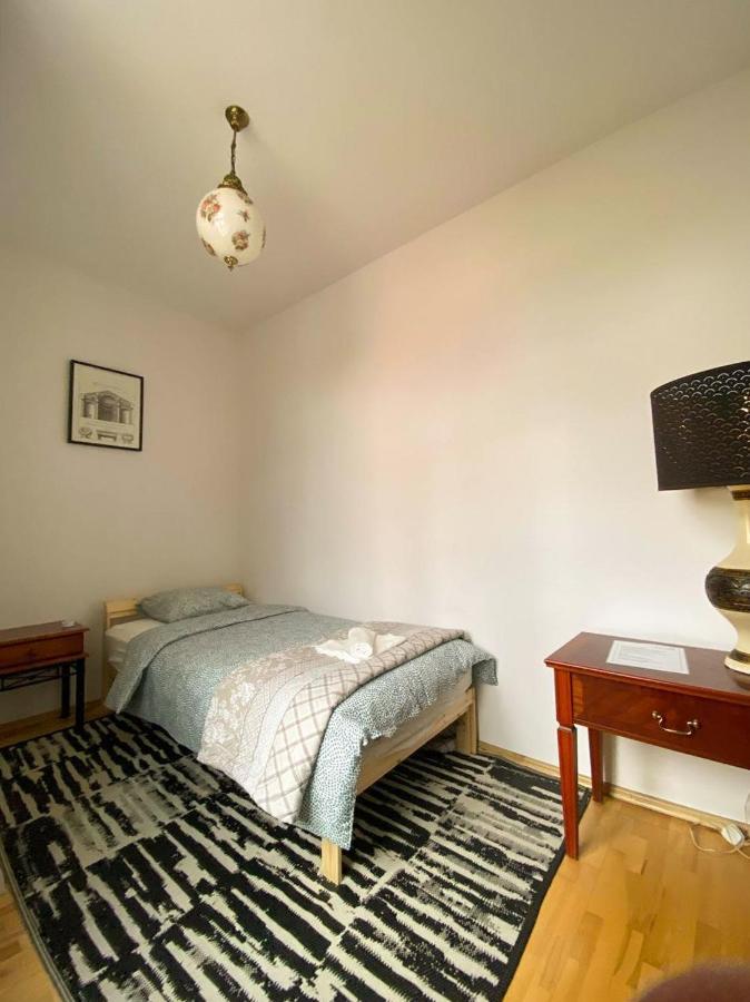 Halby Luxury Rooms Chmielna 73B Warsawa Bagian luar foto